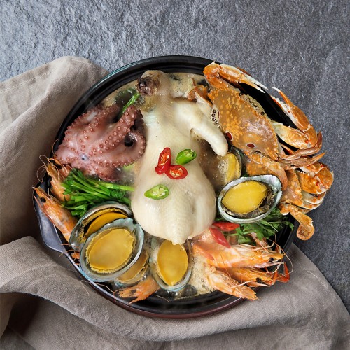 복날 필수템! 푸짐한 남해 전통 해신탕 밀키트로 집에서 즐기는 여름 보양식