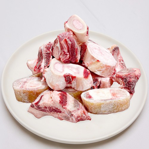 마장동 한우이츠 찐 사골곰탕, 진한 국물로 온 가족 보양 완성했어요