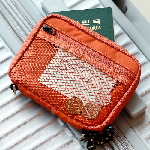 에가든 트래블러 패스포트 RFID 차단 안티스키밍 여행용 지갑 여행 여권 케이스 대표 이미지