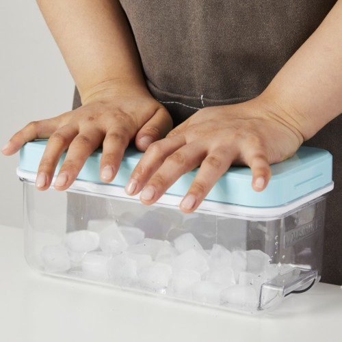 [단독]스택푸쉬 실리콘 얼음트레이 1단 세트 32구 얼음틀 얼음보관통 대표 이미지