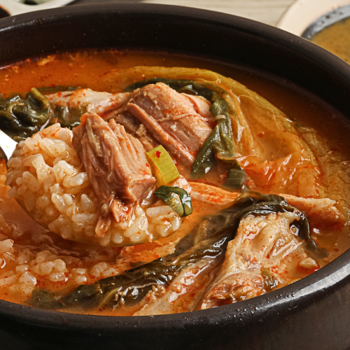 극소수 뼈해장국 냄새 없이 즐긴 찐한 국물 비결